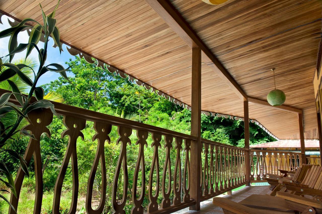 Hotel Sunshine Caribe Puerto Viejo de Talamanca Bagian luar foto