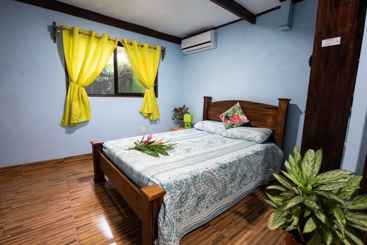Hotel Sunshine Caribe Puerto Viejo de Talamanca Bagian luar foto