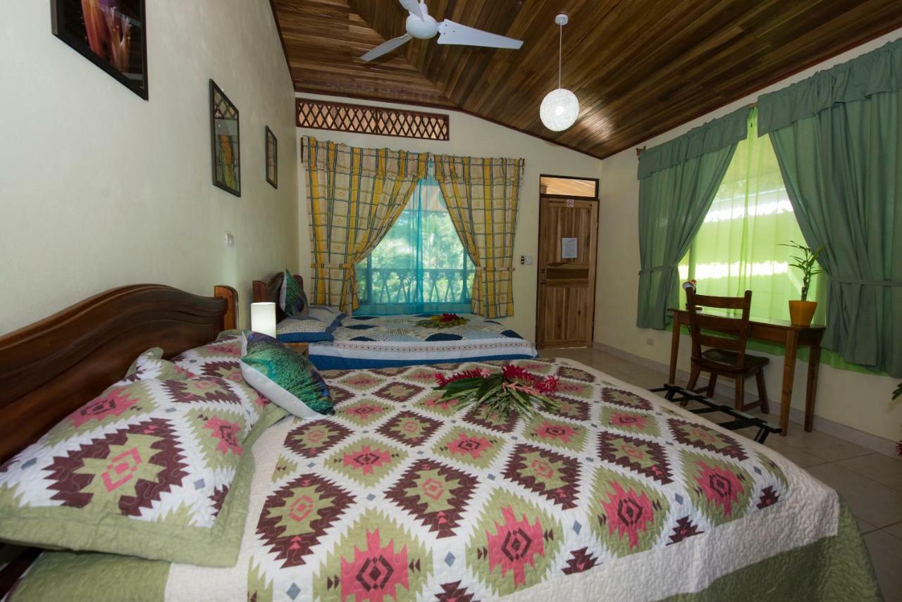 Hotel Sunshine Caribe Puerto Viejo de Talamanca Bagian luar foto